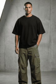 BLACK OVERSIZE T-SHIRT